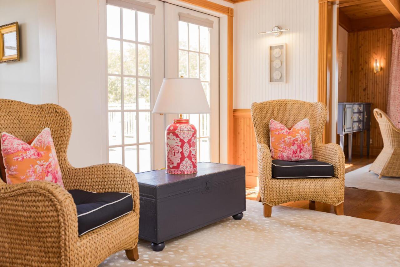 The Burrus House Inn Waterfront Suites Manteo Exterior foto