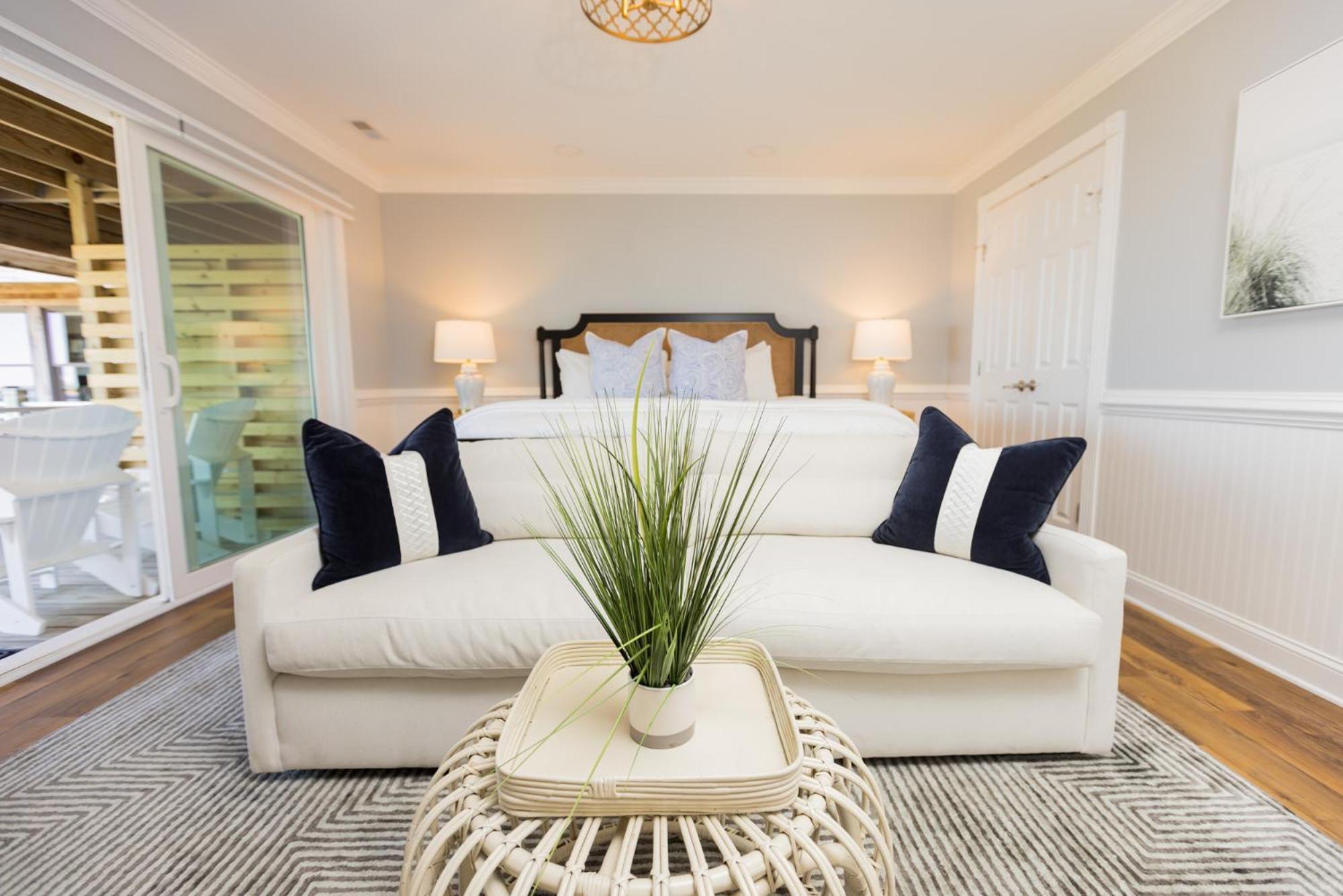 The Burrus House Inn Waterfront Suites Manteo Quarto foto